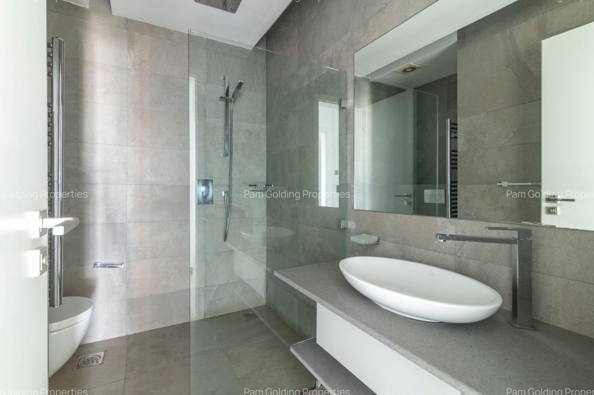 2 Bed Apartment with En Suite in Rhapta Road - 13
