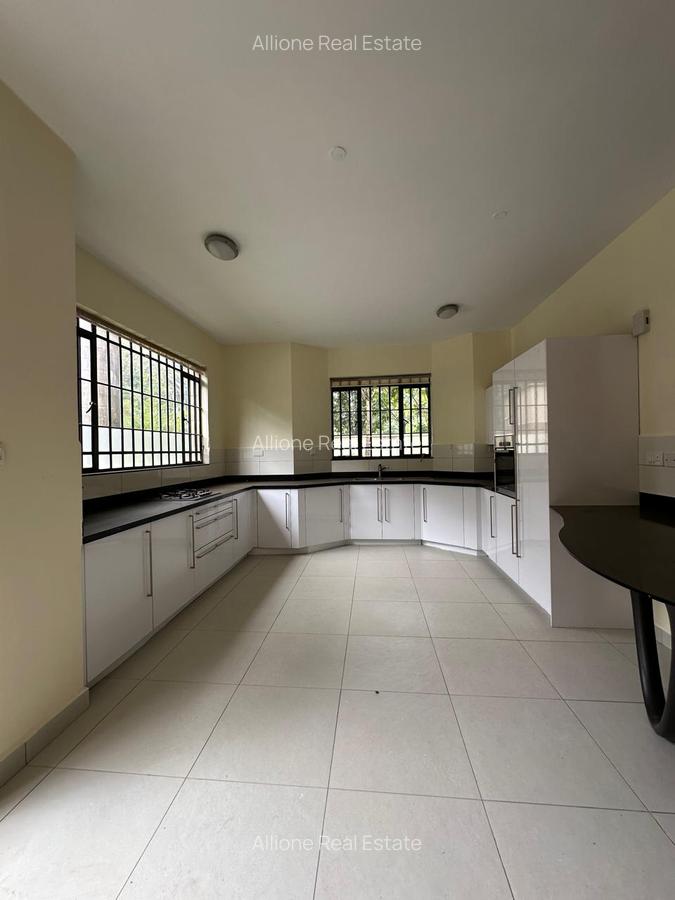 5 Bed Townhouse at Close To Junction Mall - 5