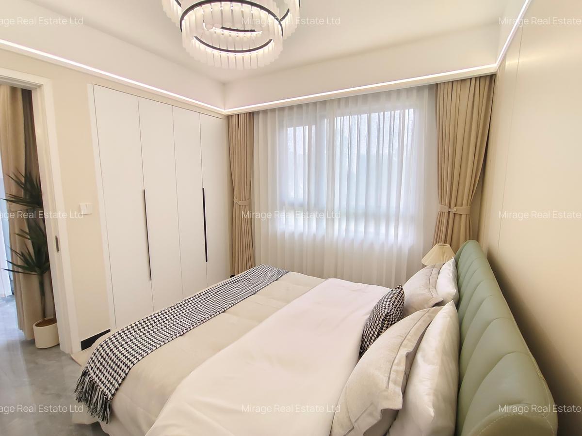 3 Bed Apartment with Swimming Pool in Kilimani - 12