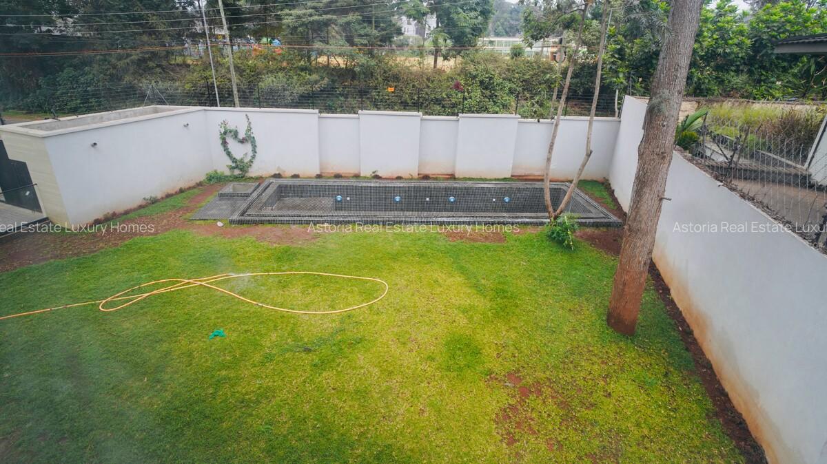 5 Bed Villa with En Suite at 2026-187 5 Bed - 6