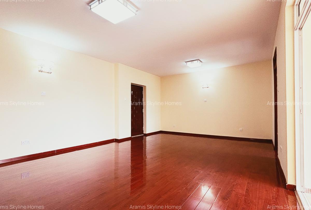 2 Bed Apartment with En Suite at Hendred Avenue - 10
