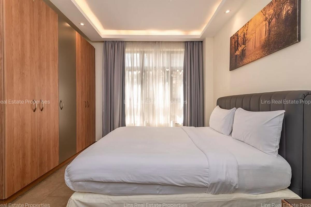 Serviced 2 Bed Apartment with En Suite in Spring Valley - 18