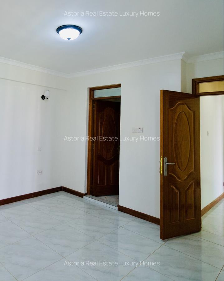 2 Bed Apartment with En Suite at 2026-411 2 Bed - 1