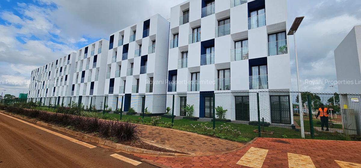 1 Bed Apartment with Swimming Pool in Tatu City - 1