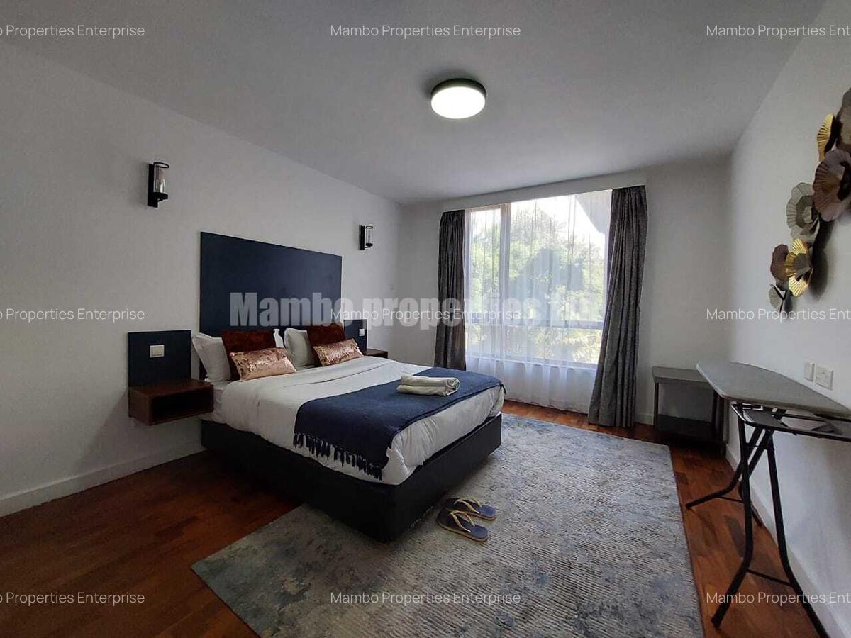 Serviced 2 Bed Apartment with En Suite at Kitale Lane - 7