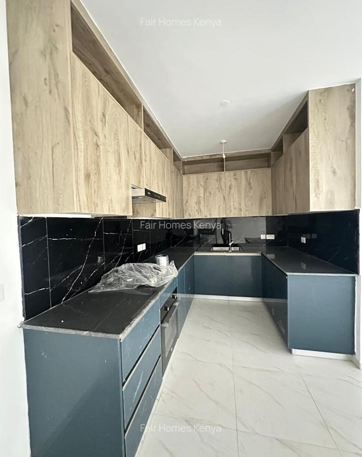 1 Bed Apartment with En Suite at Valley Arcade - 1