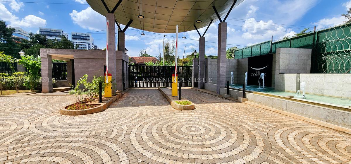 4,000 ft² Office with Service Charge Included in Riverside - 8