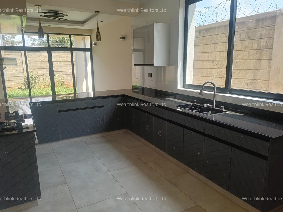 4 Bed Townhouse with En Suite at Kist - 10