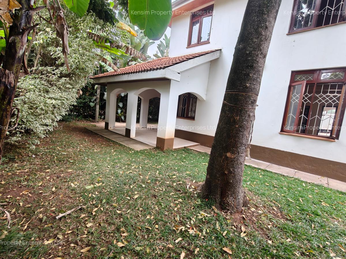 4 Bed Townhouse with En Suite in Lavington - 20