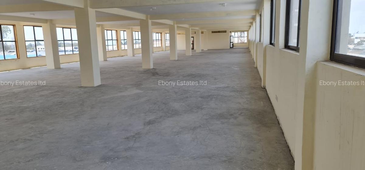 1,000 m² Commercial Property with Service Charge Included in Embakasi - 4