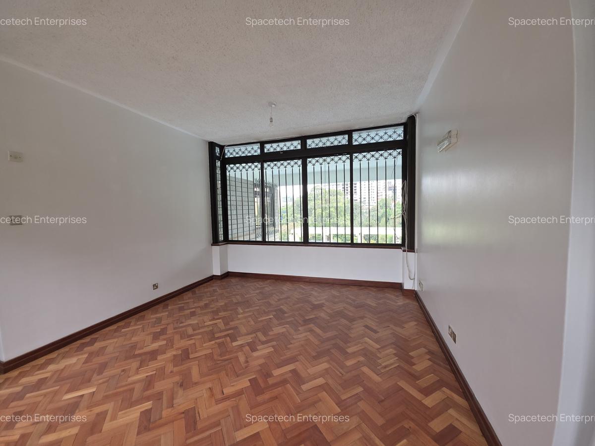 5 Bed House with En Suite in Muthaiga - 15