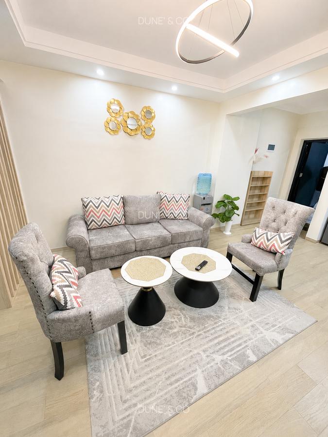 Serviced 1 Bed Apartment with En Suite in Westlands Area - 4
