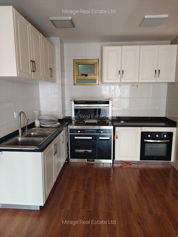 2 Bed Apartment with En Suite in Kilimani - 1