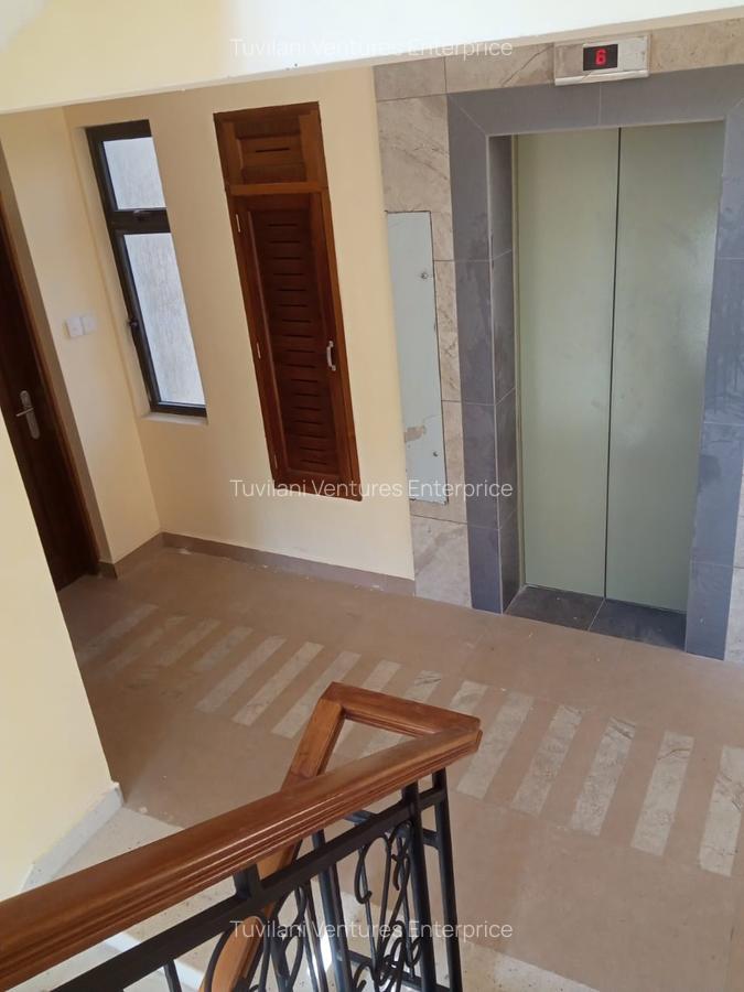 Serviced 4 Bed Apartment with En Suite at Nyali Mombasa - 6
