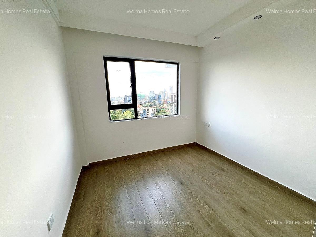 2 Bed Apartment with En Suite in Westlands Area - 12