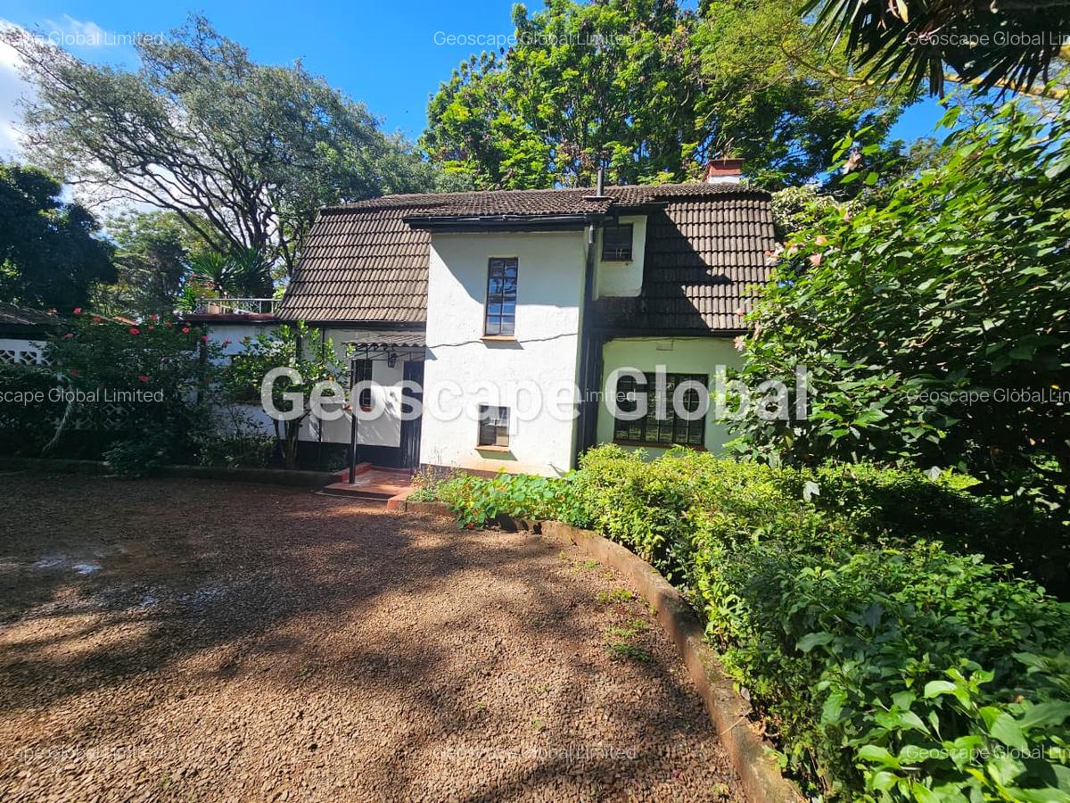 2 Bed House with En Suite in Rosslyn - 5
