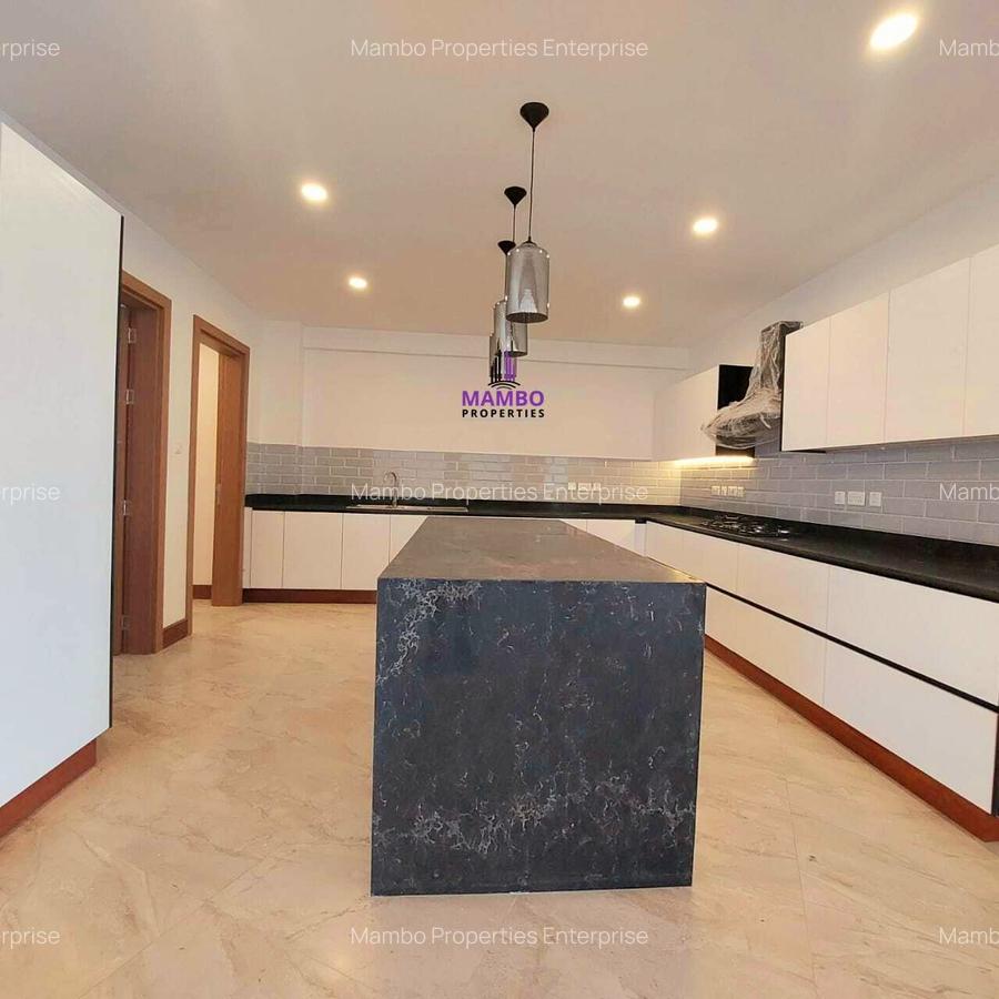 4 Bed Apartment with En Suite at City Park Drive - 7