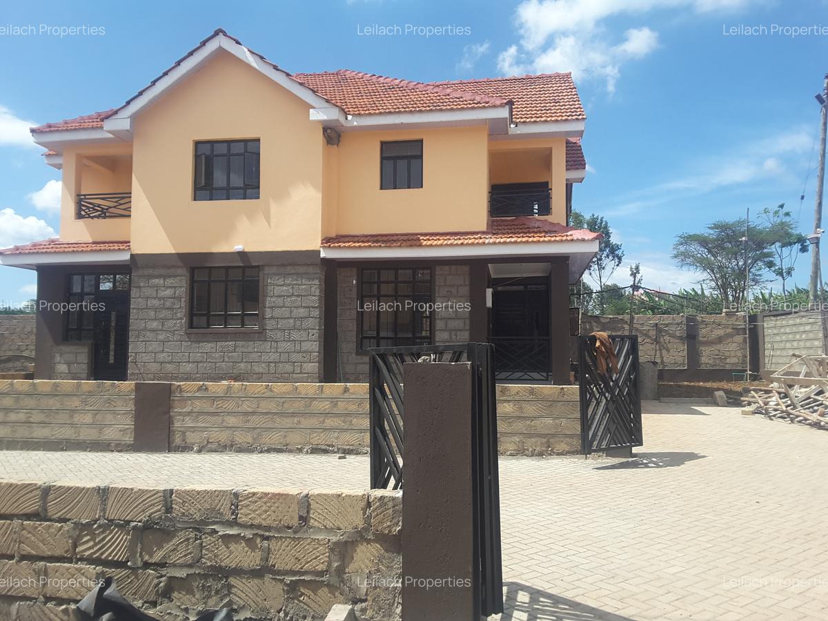 4 Bed House with En Suite in Gikambura - 1