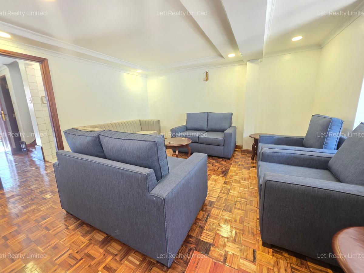 6 Bed Townhouse with En Suite in Langata - 4