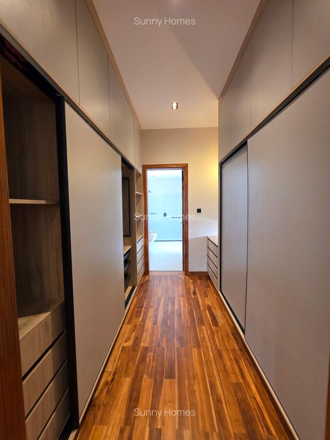 4 Bed Townhouse with En Suite at Loresho - 12