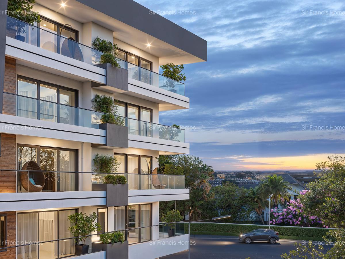 Serviced 2 Bed Apartment with En Suite at 1St Avenue - 1