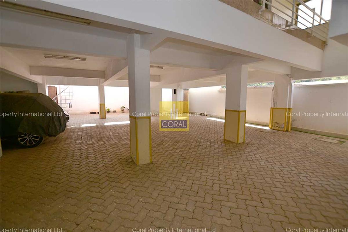 Furnished 1 Bed Apartment with En Suite in Nyari - 6