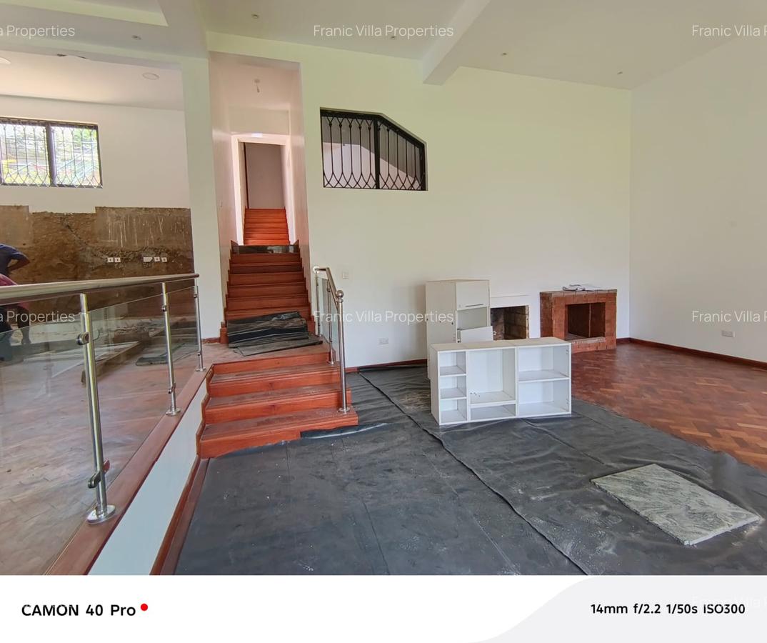 5 Bed House with En Suite at Loresho Crescent - 14