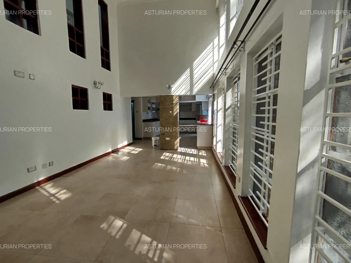 4 Bed Townhouse with En Suite in Runda - 13