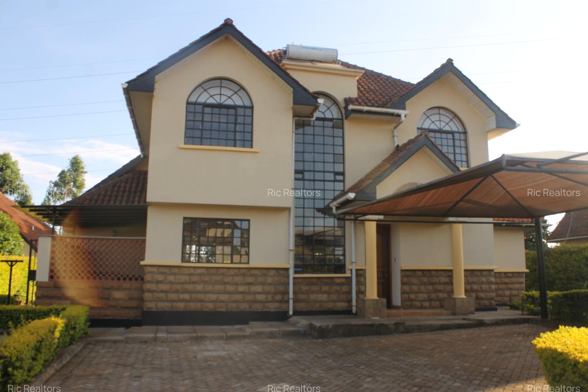 4 Bed Townhouse with En Suite at Redhill - 4