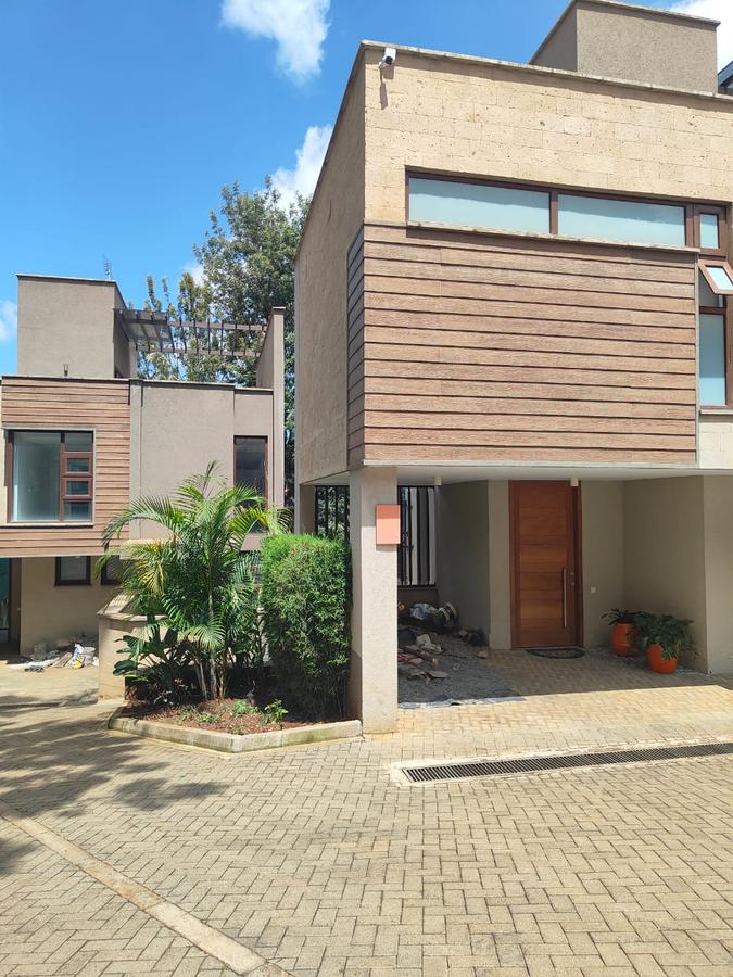 4 Bed Townhouse with En Suite at Chalbi Road - 13