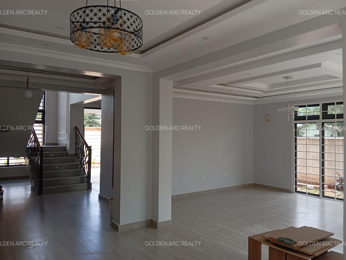 4 Bed Townhouse with En Suite in Ongata Rongai - 5