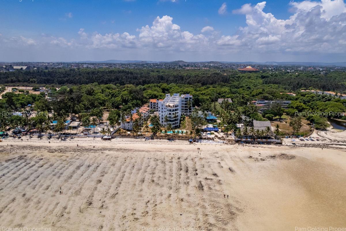 3 Bed Apartment with En Suite at Malindi Road - 6