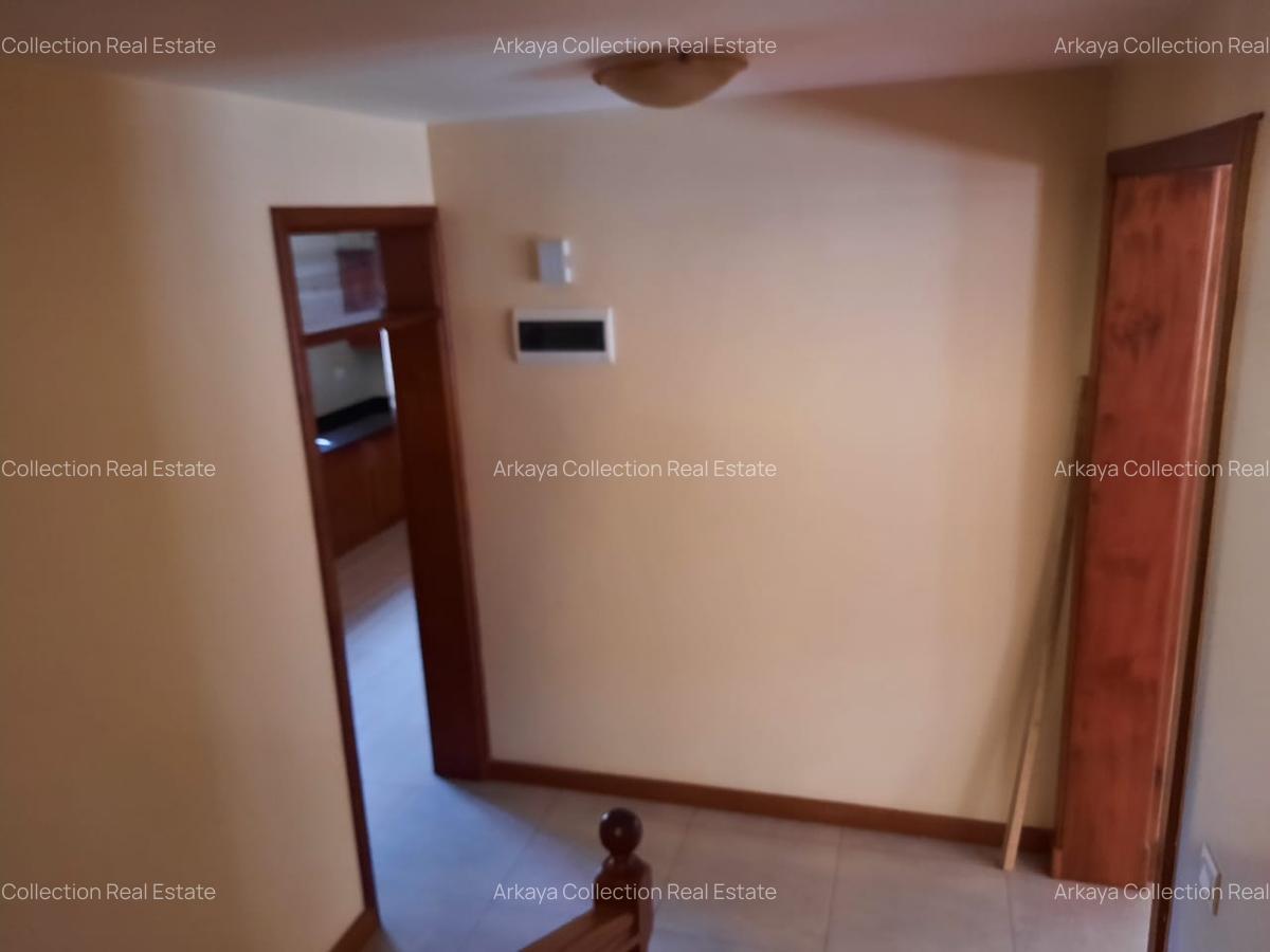5 Bed Townhouse in Lavington - 11
