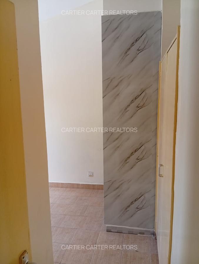 3 Bed Townhouse with En Suite in Buruburu - 4