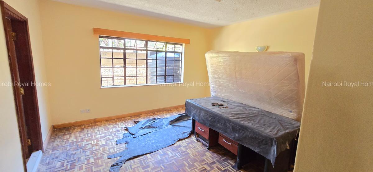 4 Bed Townhouse with En Suite at Close To Breburn School - 15