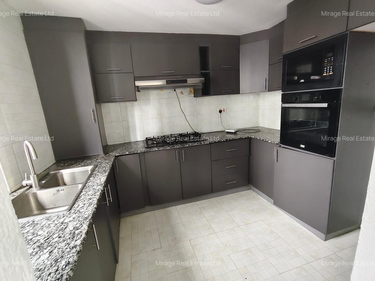 3 Bed Apartment with Swimming Pool in Kileleshwa - 13