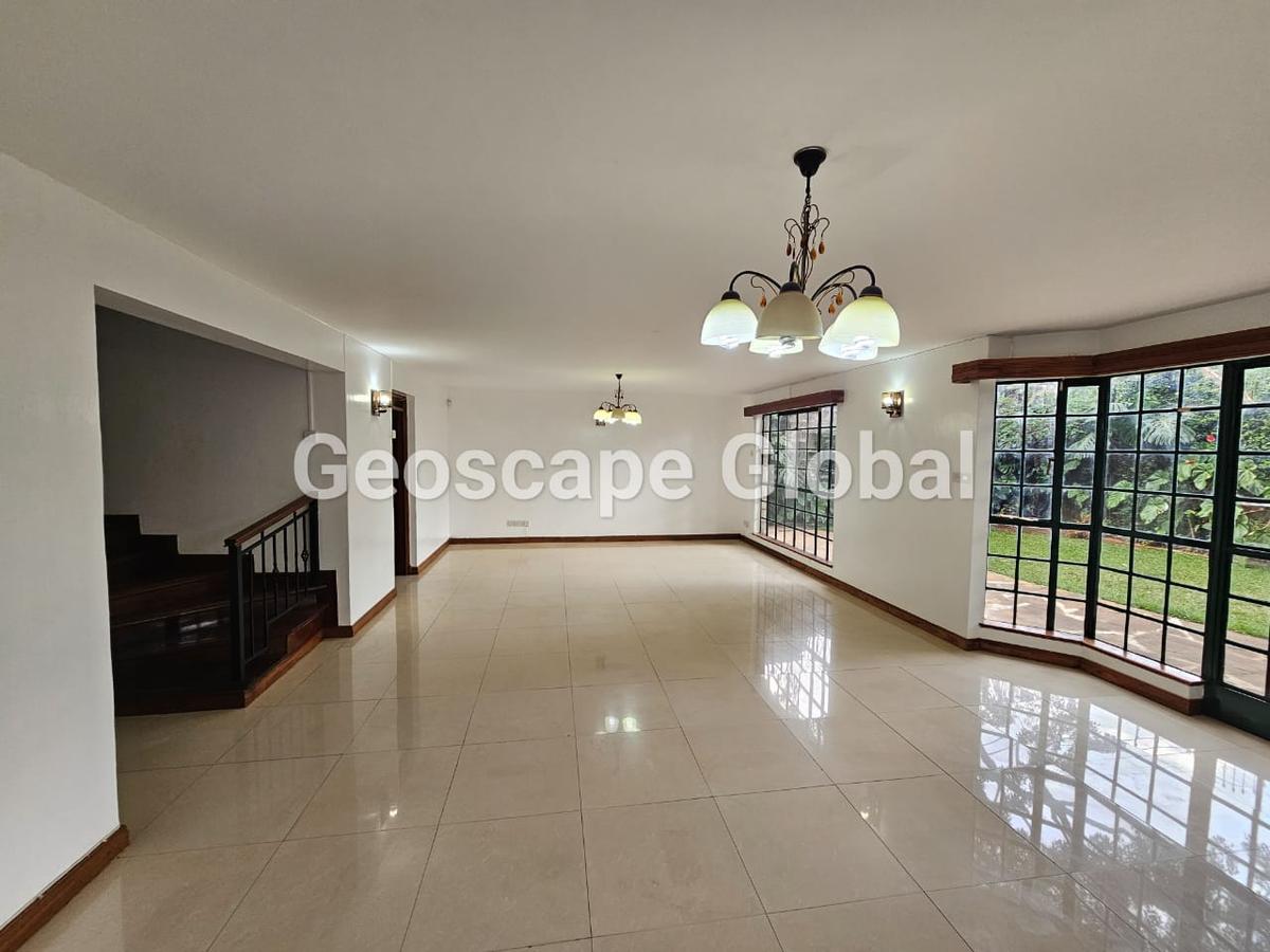 5 Bed Townhouse with En Suite in Westlands Area - 3
