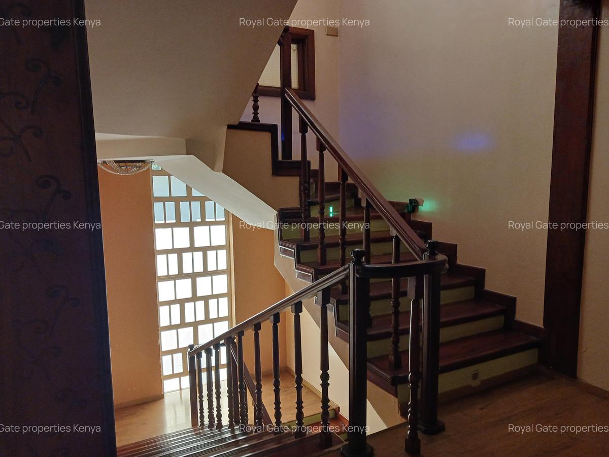 5 Bed House with En Suite at Thika Road Exit 13 - 10