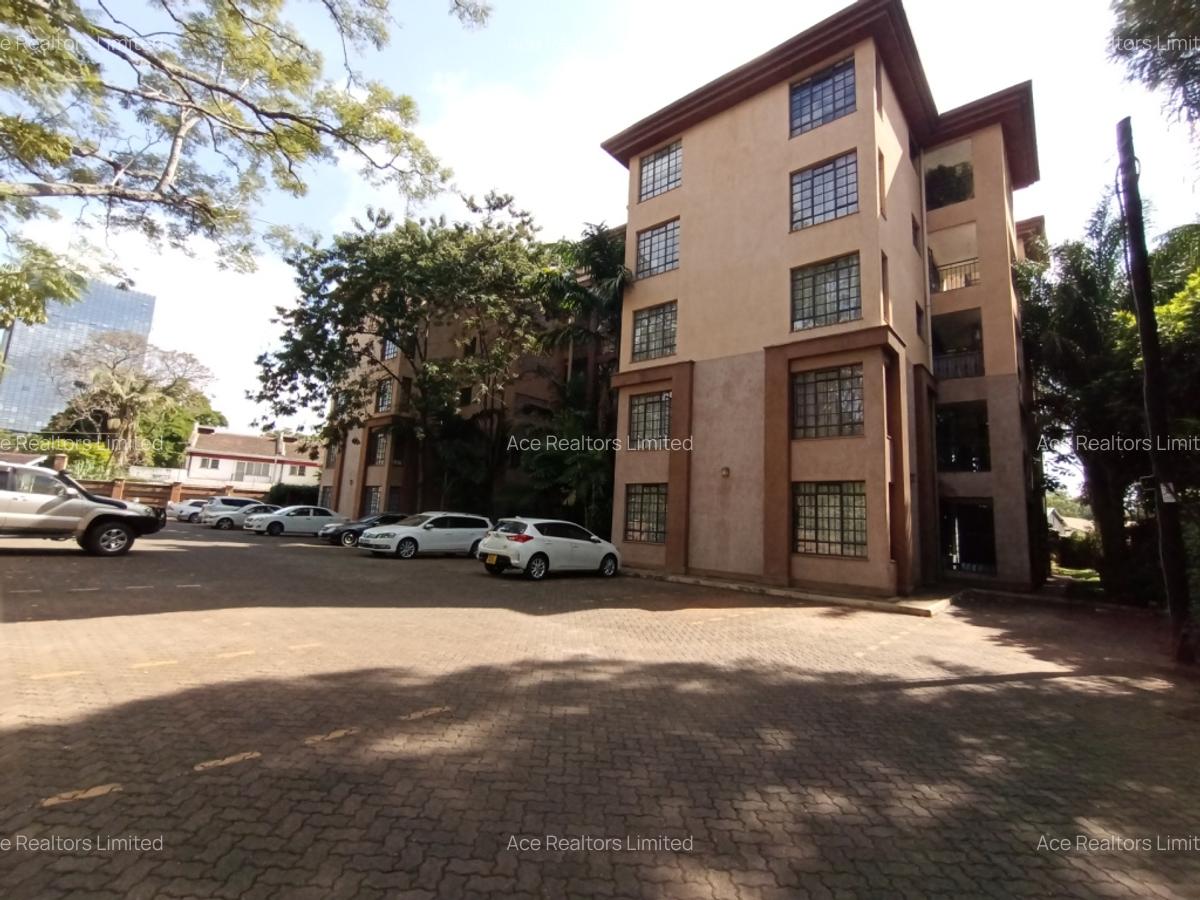 Furnished 2 Bed Apartment with En Suite at Brookside Grove - 12