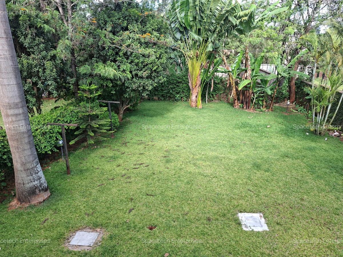 4 Bed Townhouse with En Suite in Ridgeways - 3