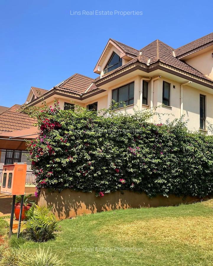 4 Bed Townhouse with En Suite in Runda - 3