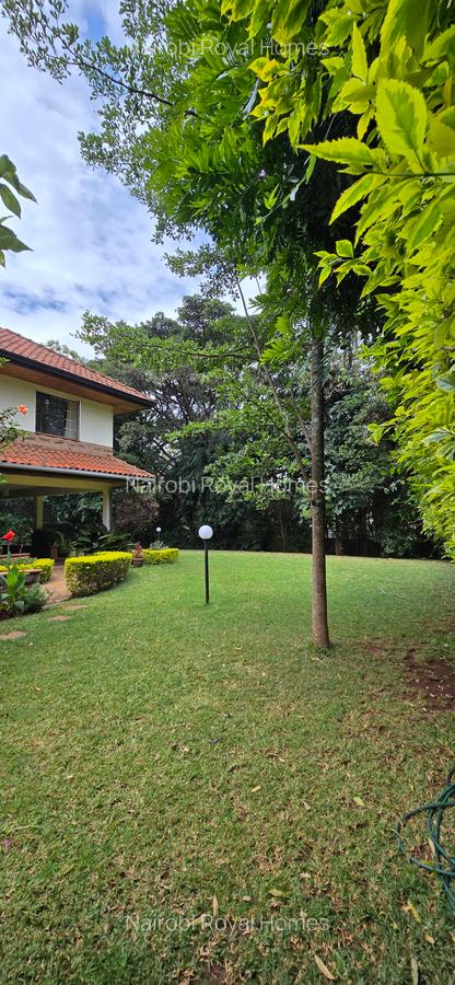 5 Bed House with En Suite at Rosslyn Park 01 - 4