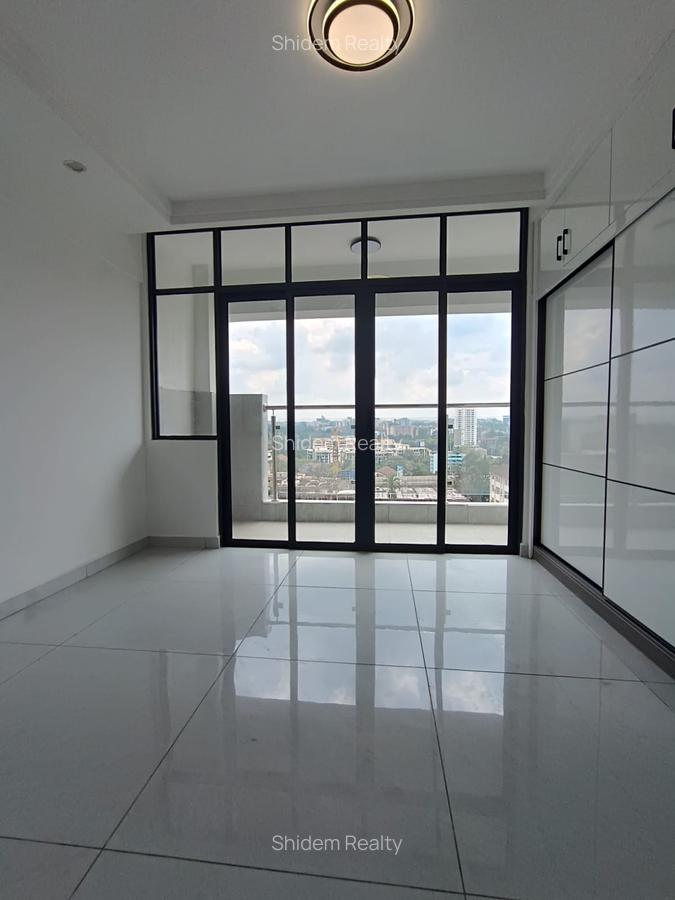 1 Bed Apartment with Gym at Westlands Road - 4