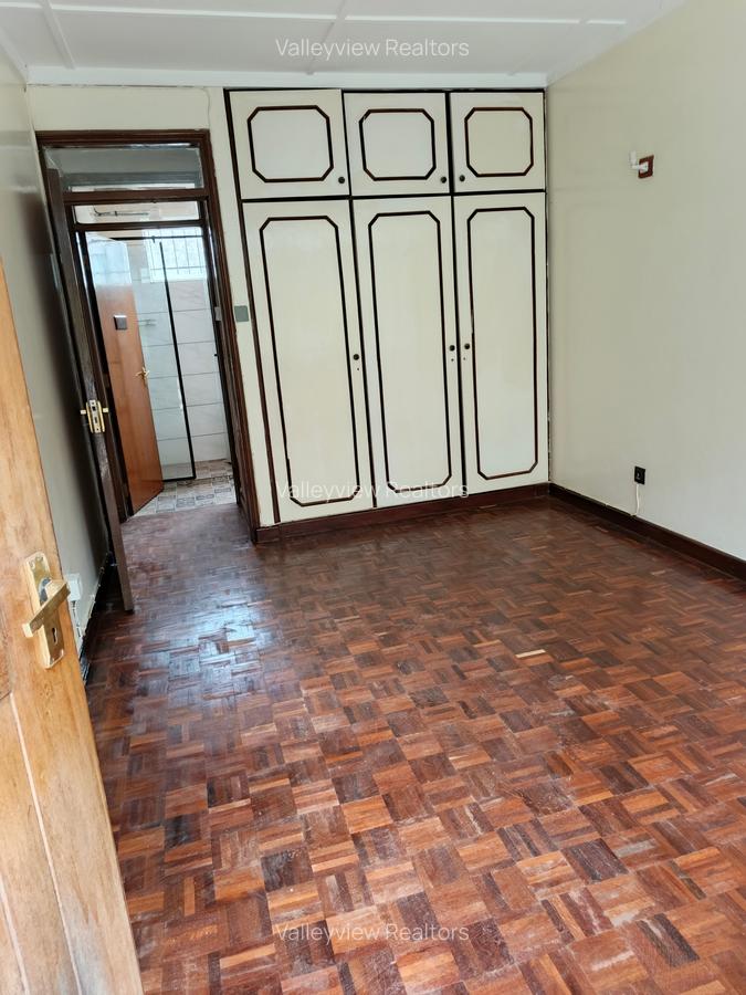 4 Bed Townhouse with En Suite at Kileleshwa - 12