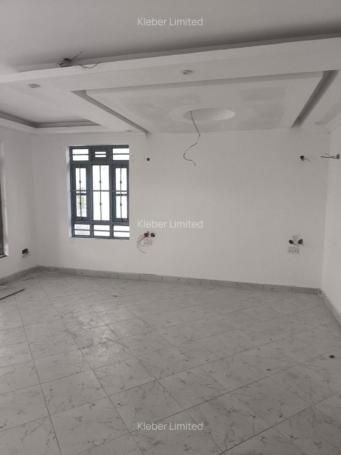 5 Bed House with En Suite in Ruiru - 16