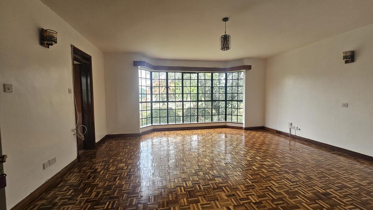 5 Bed Townhouse with En Suite at Grevillea Grove - 8