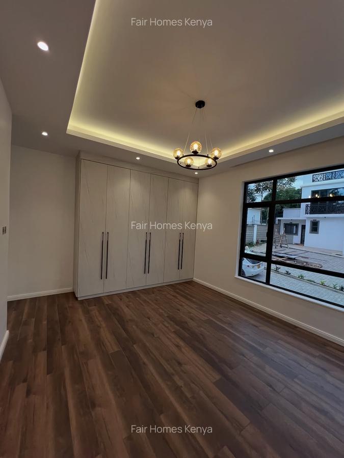 5 Bed Townhouse with En Suite at Mbabane Road - 8