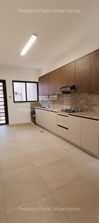 5 Bed Villa with En Suite at James Gichuru Road - Lavington - 5