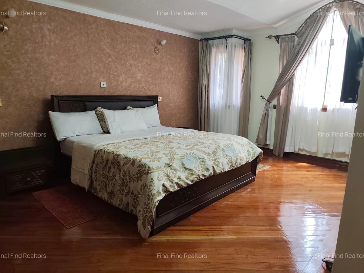 4 Bed House with En Suite in Gigiri - 19