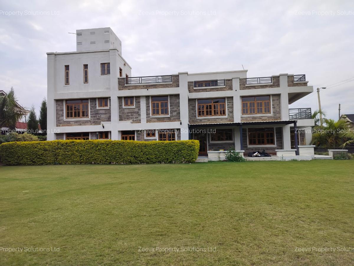 4 Bed House with En Suite in Karen - 4